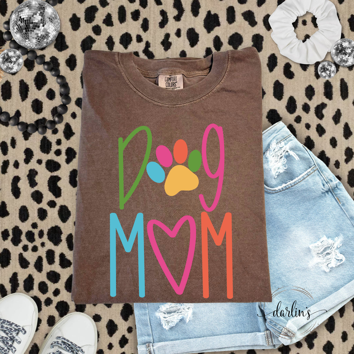 Dog Mom Lettering Shirt