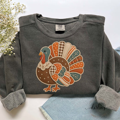 TURKEY FAUX APPLIQUE Shirt