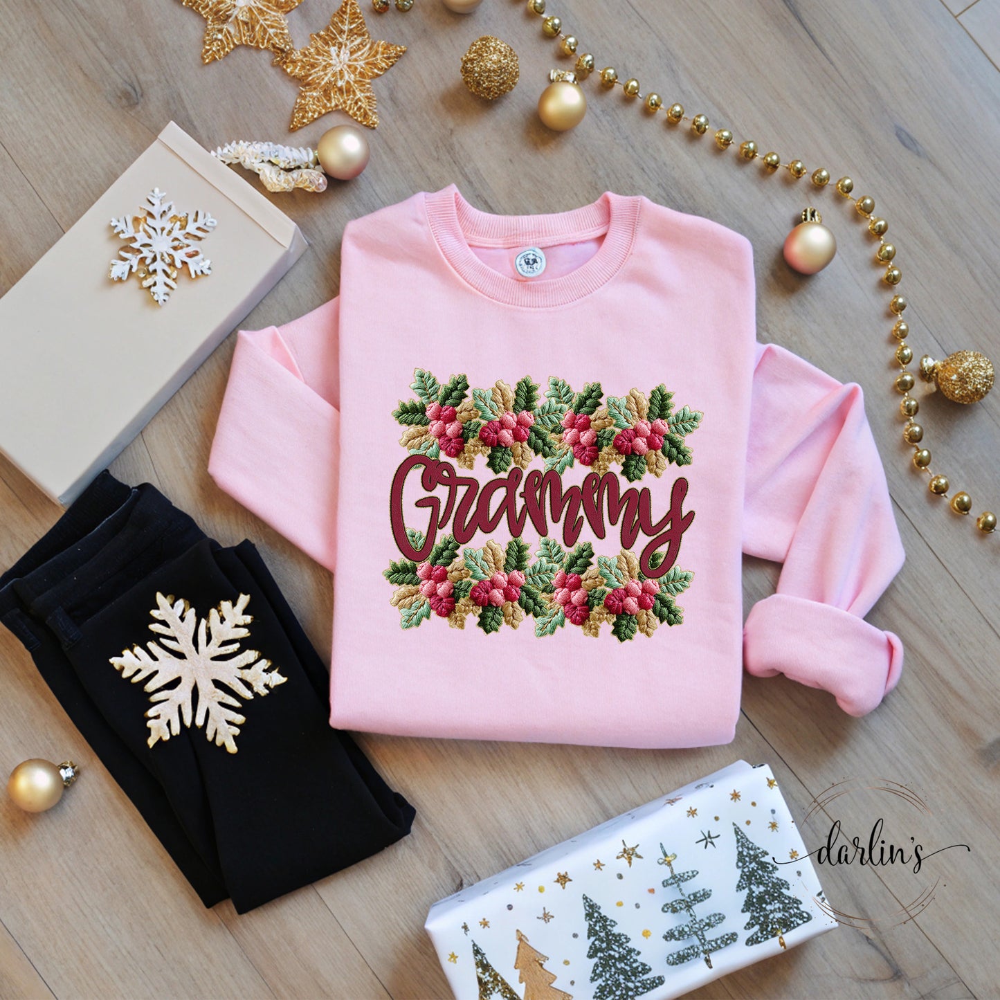 French Knot Holly Border Name Customizable Shirt