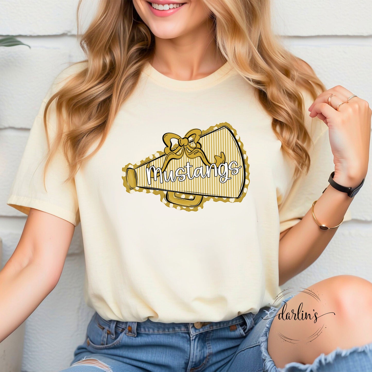 Prepster Megaphone And Bow Mustangs - Gold Shirt