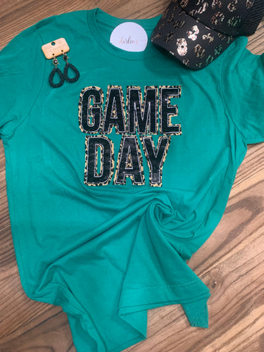 GREEN GAME DAY